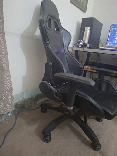 Gaming Chair (Racing Style) – Black PU Leather, 4D Armrests, Recliner