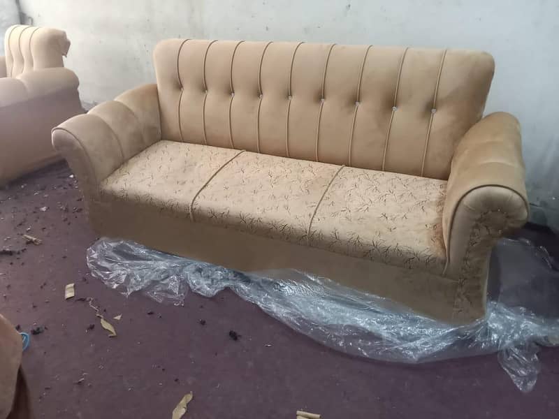 Master Sofa center 0