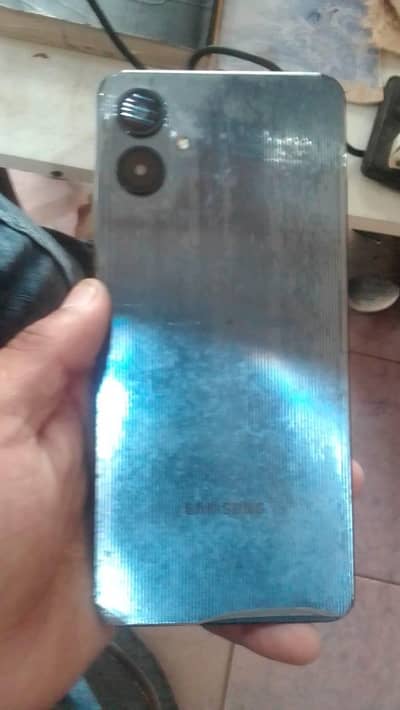 Samsung Mobile A06
