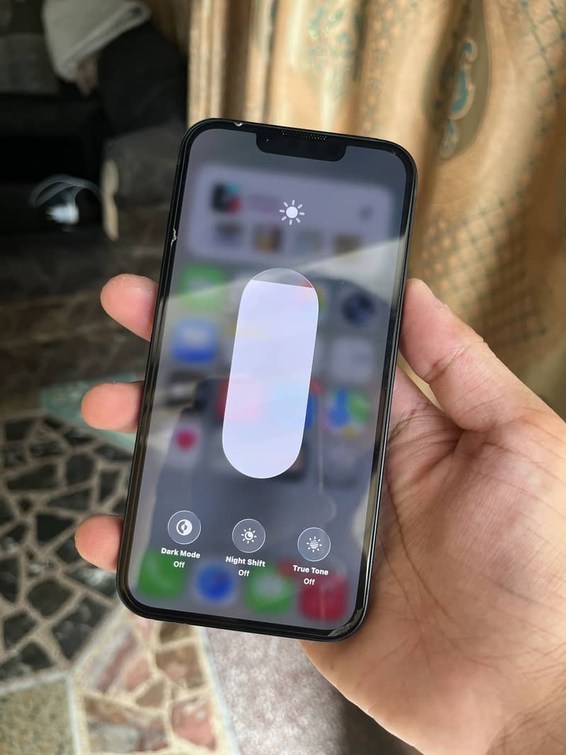 iPhone 13 2