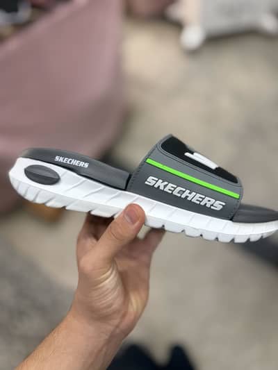 Skechers