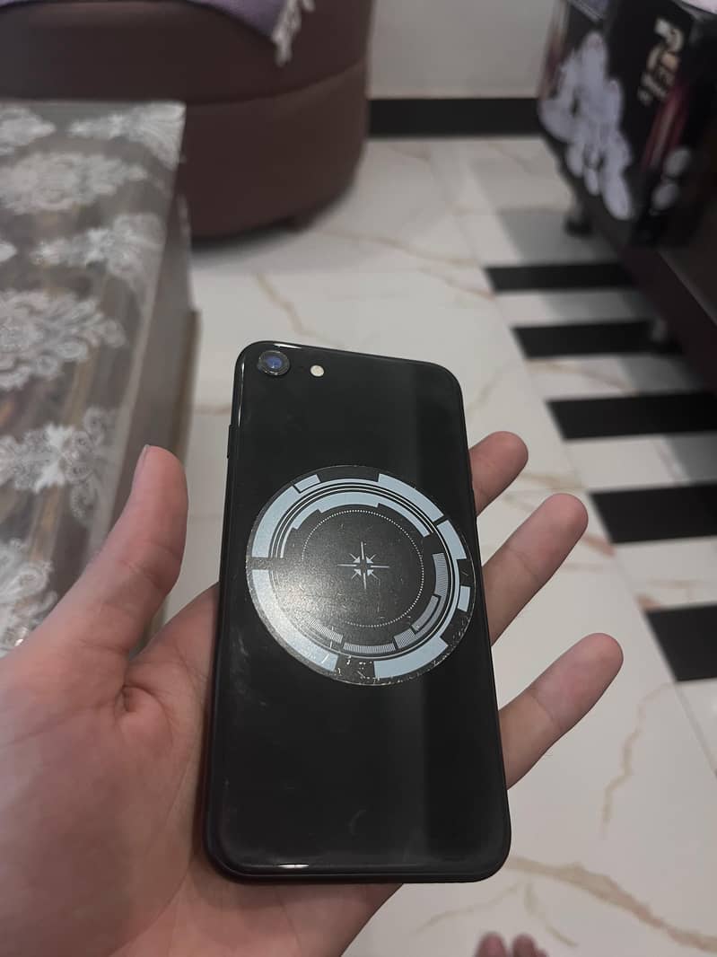 Apple iPhone SE 1