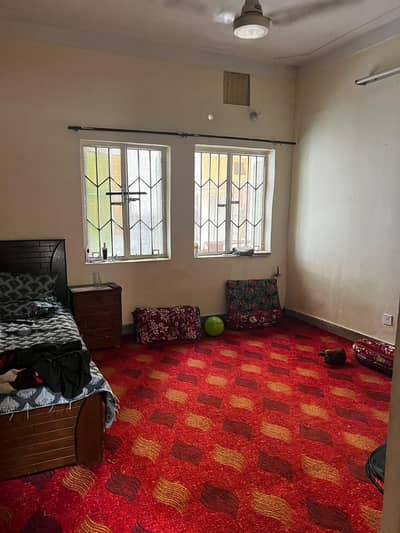 only Bachelor Ground Portion For Rent In I-10