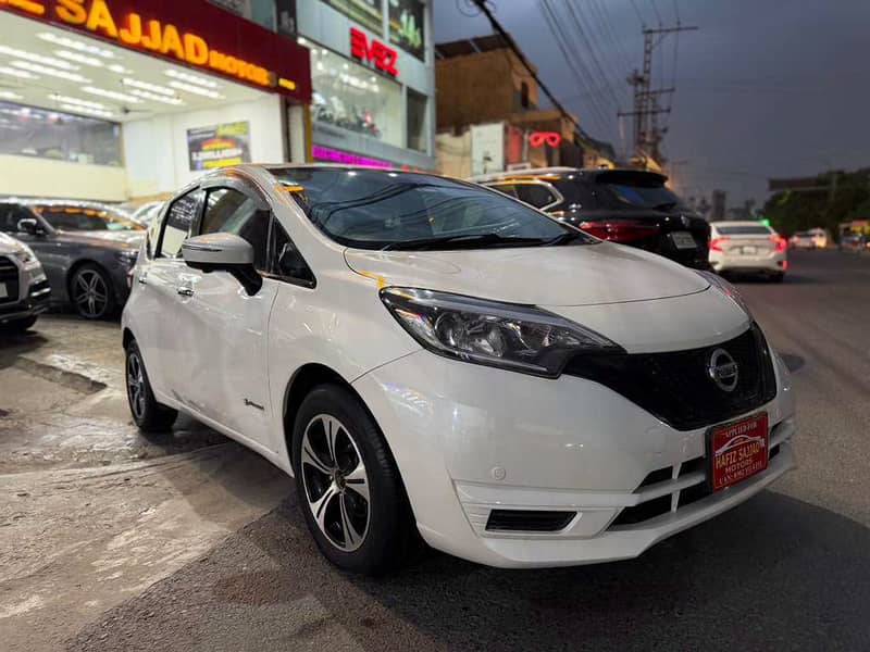 Nissan Note E Power 2018 1