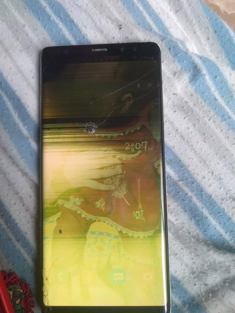 Samsung Mobile Note 8 1