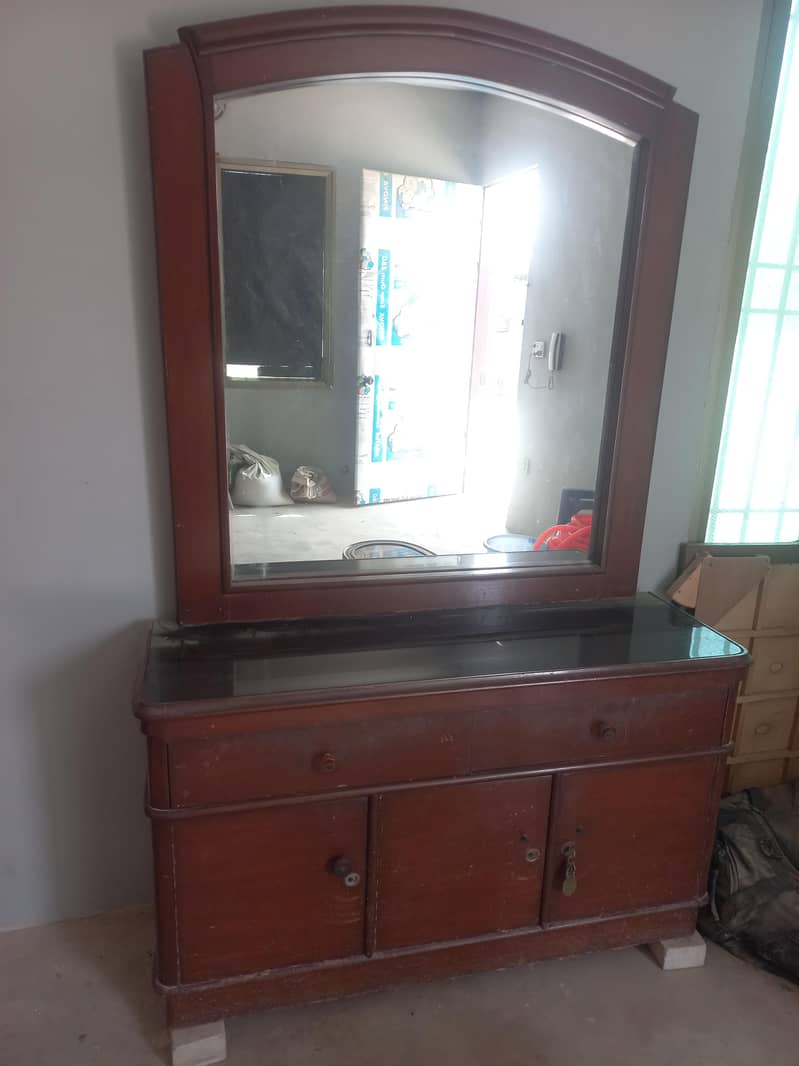 sofa cum bed & dressing table 3