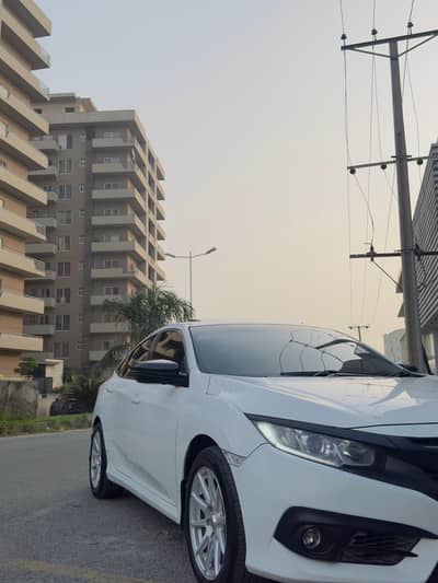 Honda Civic 1.8 i-vtec Oriel 2017