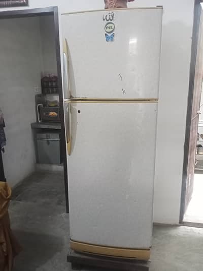Use refrigerator Urgent sale condition 10 by 09