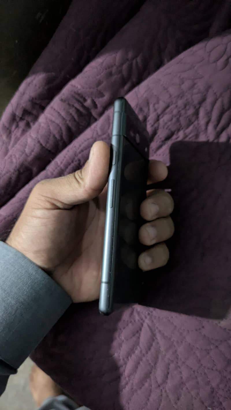 Google Pixel 7a 2