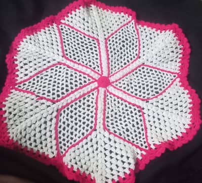 handmade Crochet thalposh