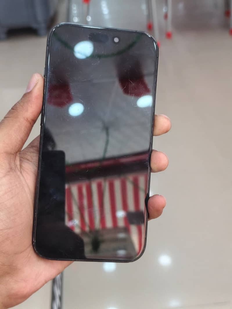 Apple iPhone 15 Pro 1
