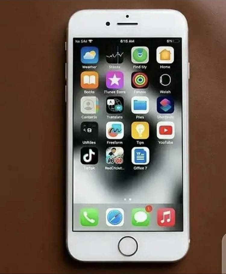 Apple iPhone 7 0