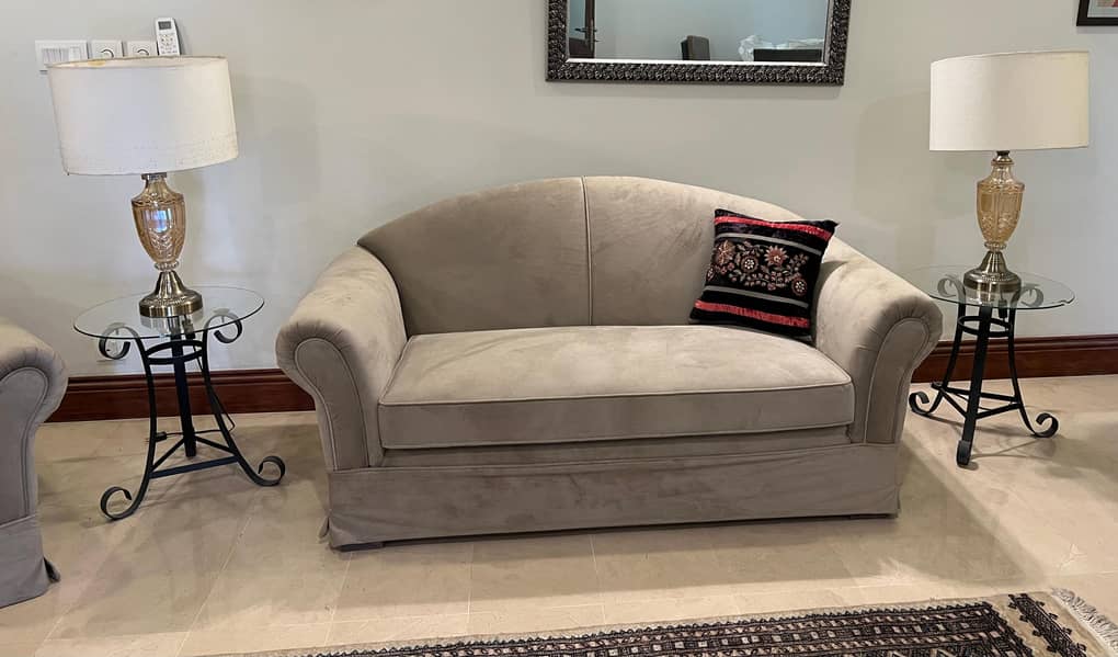 6 Seater Drawing Room Sofa Set – Suede Nature Grey | 10/10 Condition 2