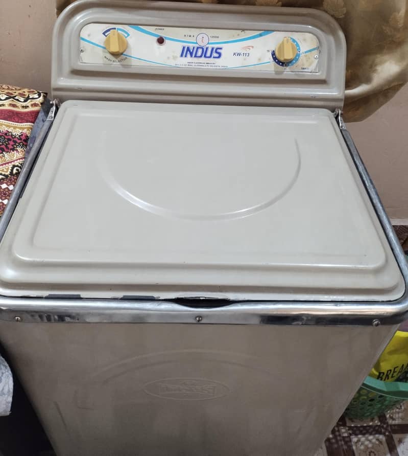 Indus Washing machine solid body 10/10 1