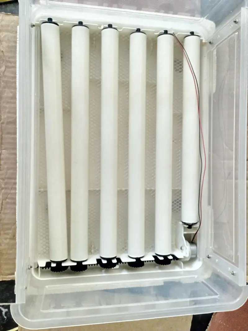 Automatic Incubator — photo 3