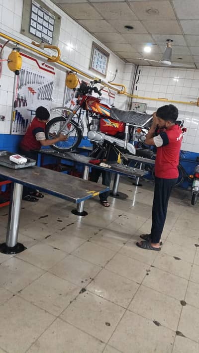 03116010377 cg 125 13 august ko purchase kia ha Saudia wapis Jara o