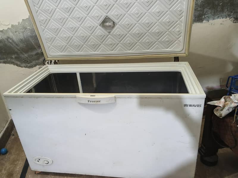 wavee Freezer Single Door 2