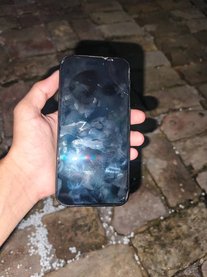Apple iPhone 14 Pro 0