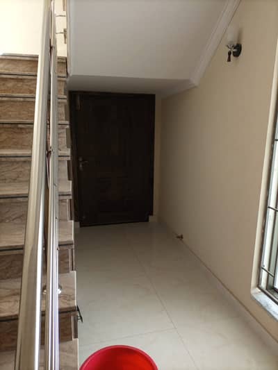 1 Kanal upper portion available for rent