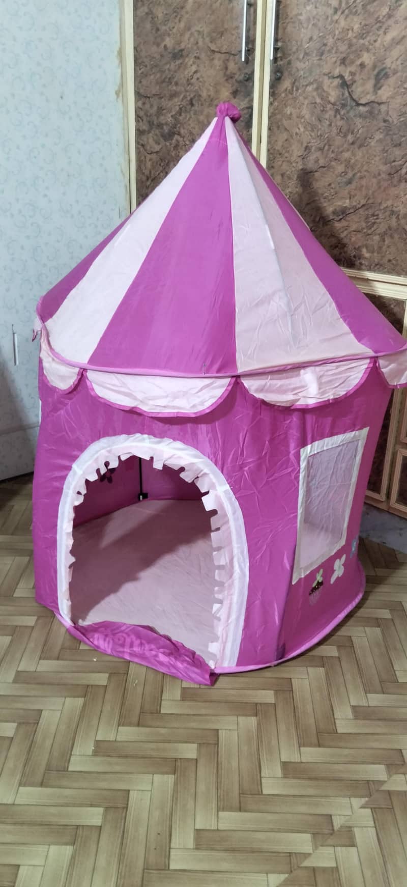 Play tent 0