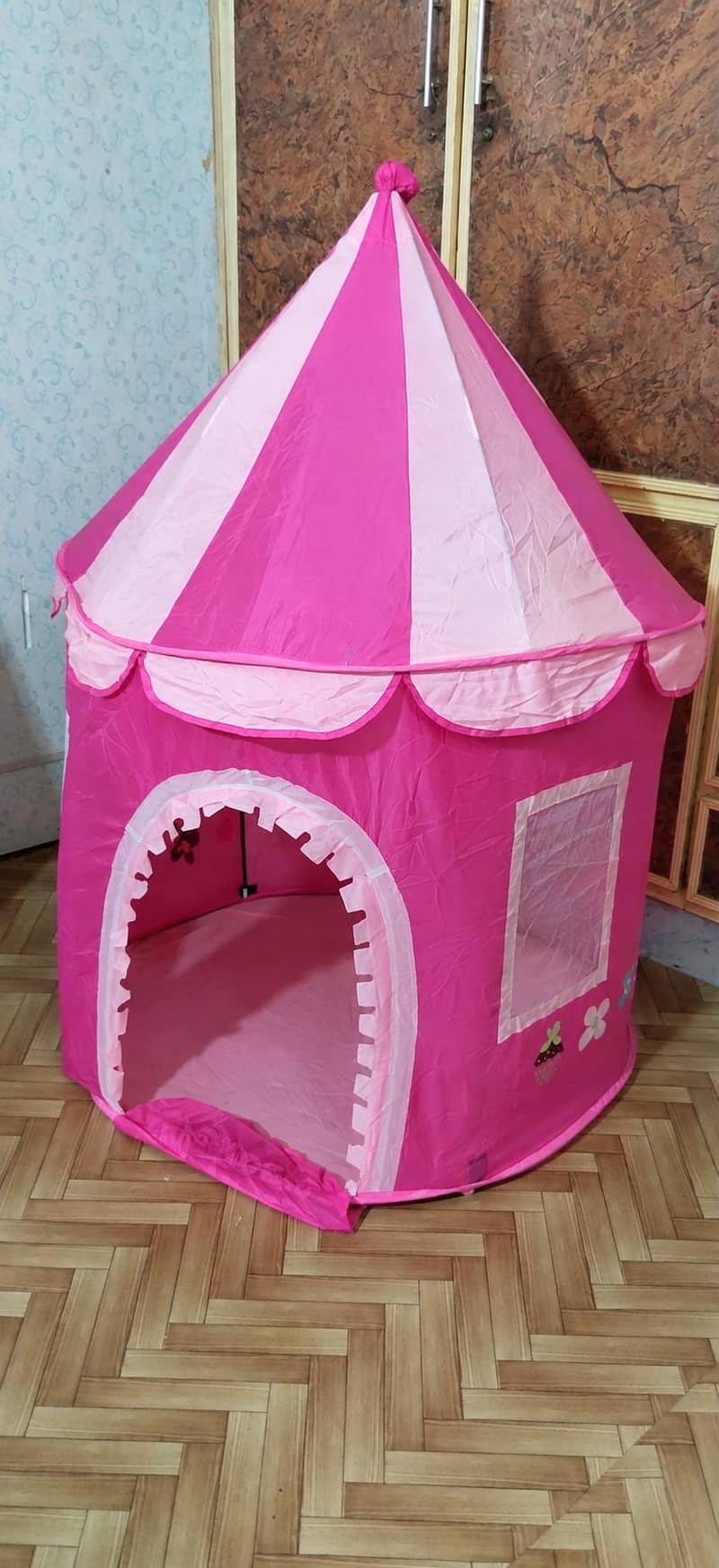 Play tent 2
