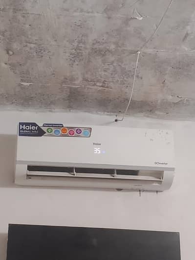 Hair Ac For Urgent sale