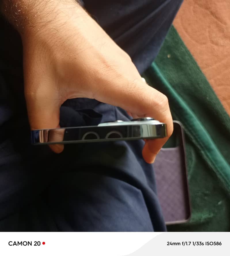 Apple iPhone 13 Pro Max 5
