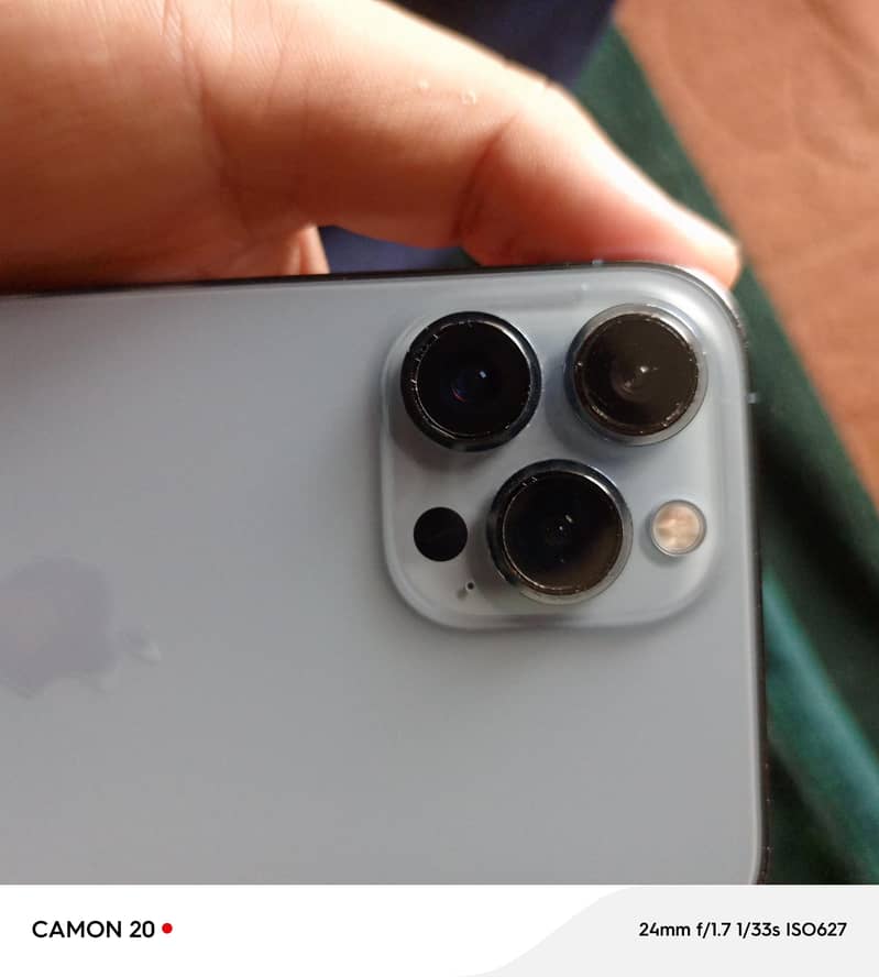 Apple iPhone 13 Pro Max 6
