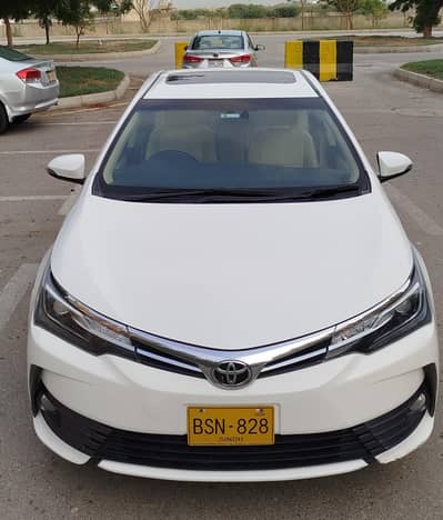 Corolla Altis grande CVT-i 1.8 top of the line