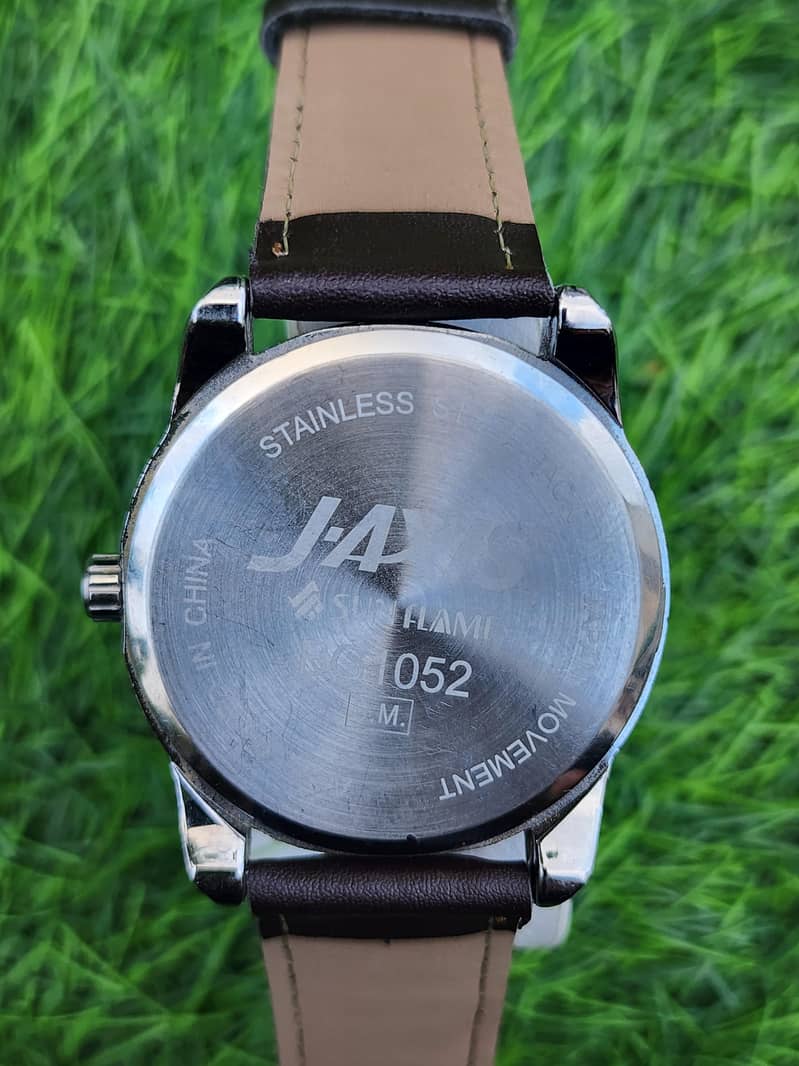 Exist Watch 1