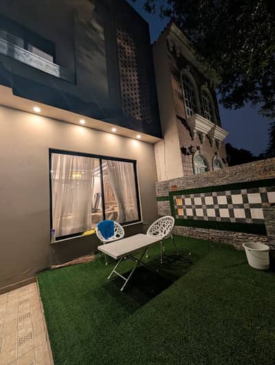 10 Marla Pine Avenue Facing Used House for Sale in Lake City M-5 Lahore
