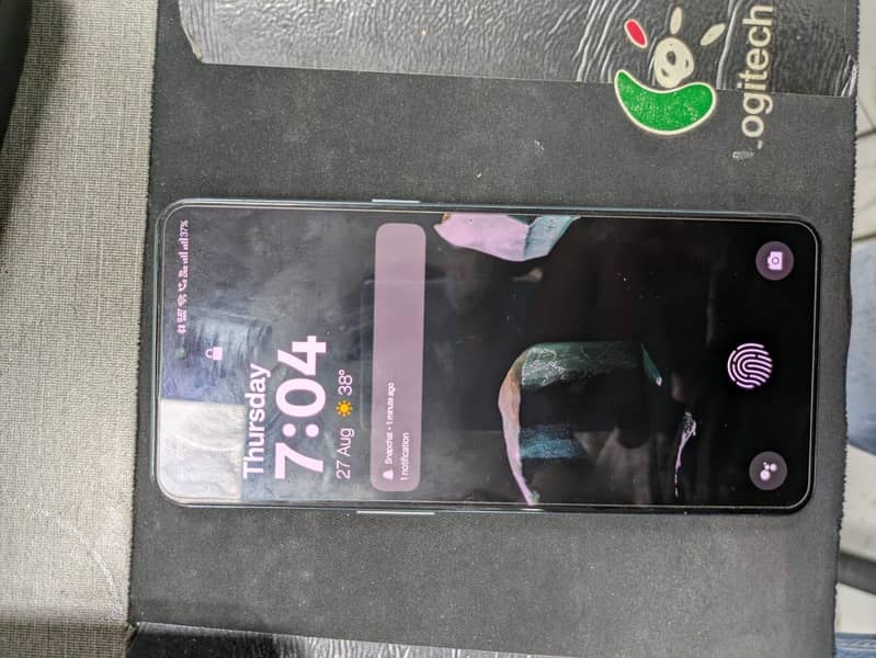 One Plus 10T 1