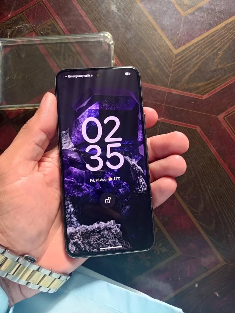 Google Pixel 8 1
