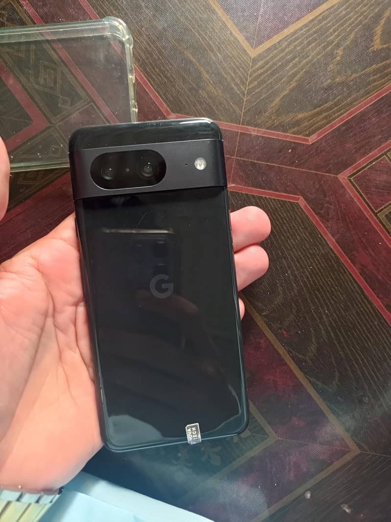Google Pixel 8 3
