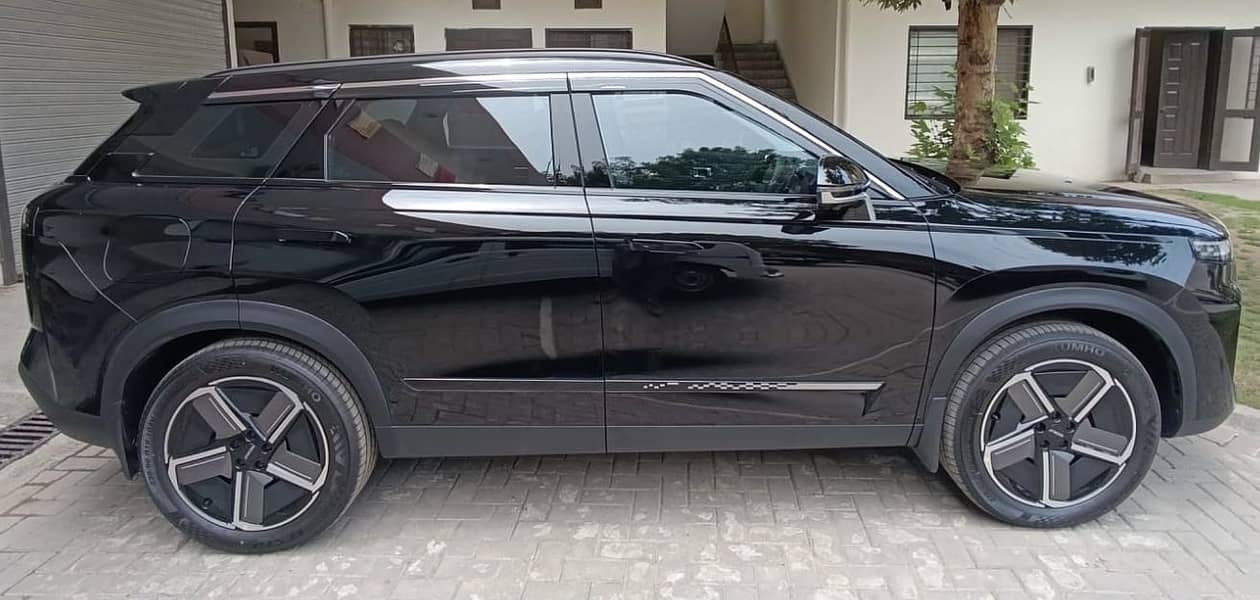 Jaecoo J7 PHEV 1