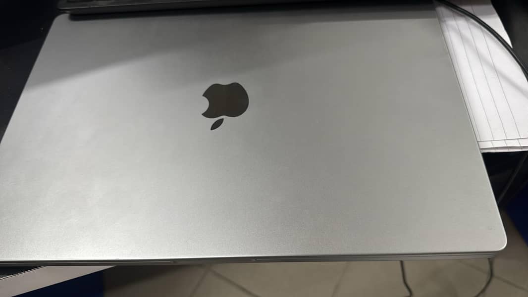 MacBook M1 pro 1