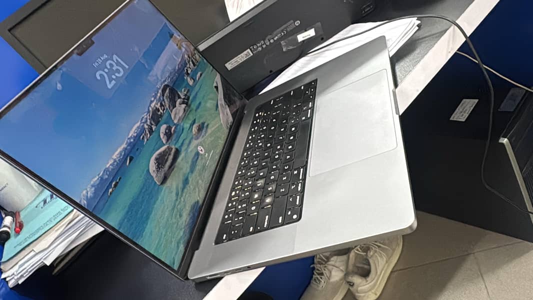 MacBook M1 pro 3