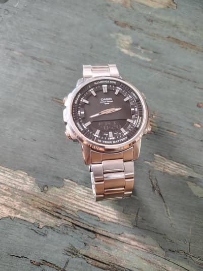 Original Casio AMW-880D-1AVDF — Brand New/Unused