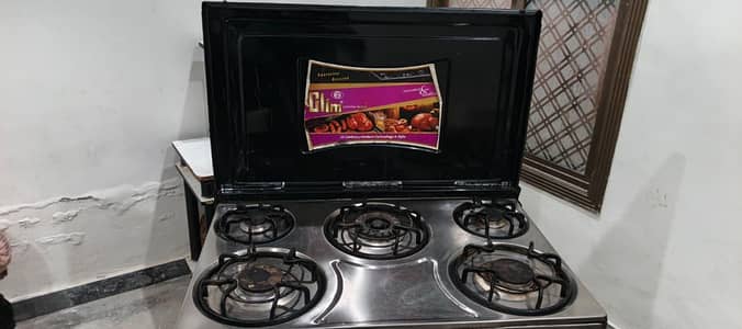 cooking range, kitchen stove, gas range, hood, oven