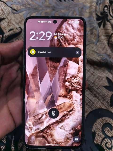 Google Pixel 8 2