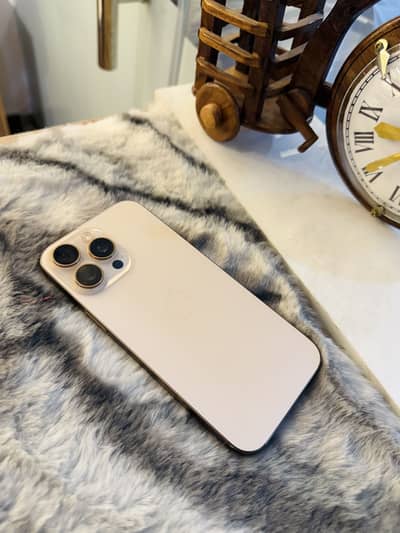 Apple iPhone 16 Pro Max