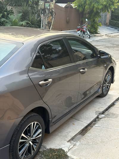 Toyota Altis Grande 2022