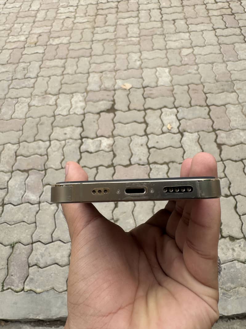 Apple iPhone 13 Pro 5