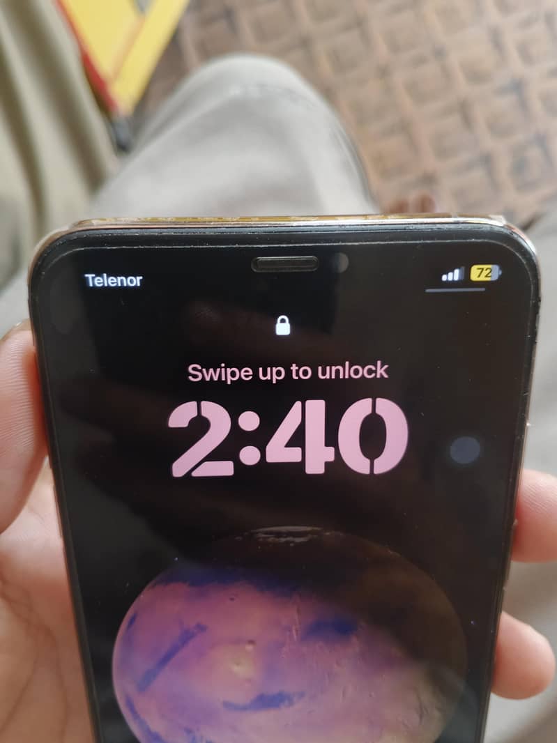 Apple iPhone XS Max 1