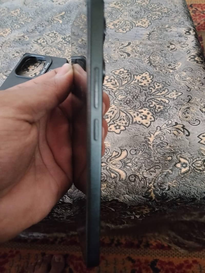 Xiaomi Redmi Note 13 4