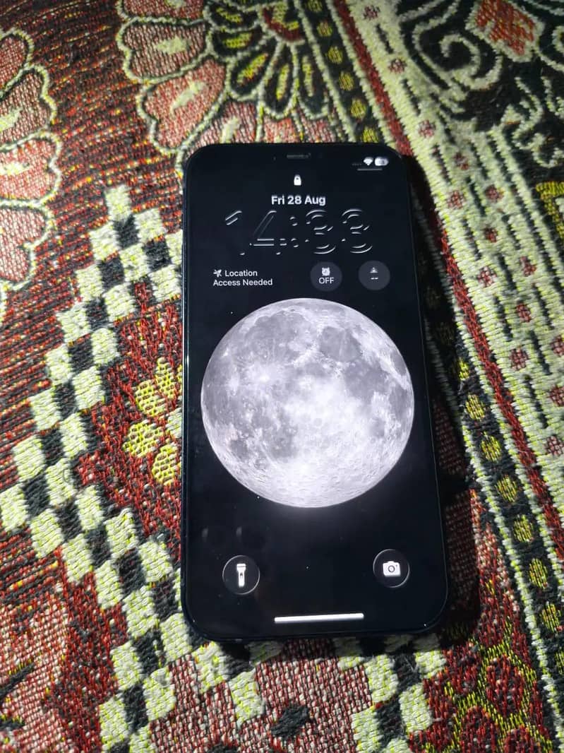Apple iPhone 12 2