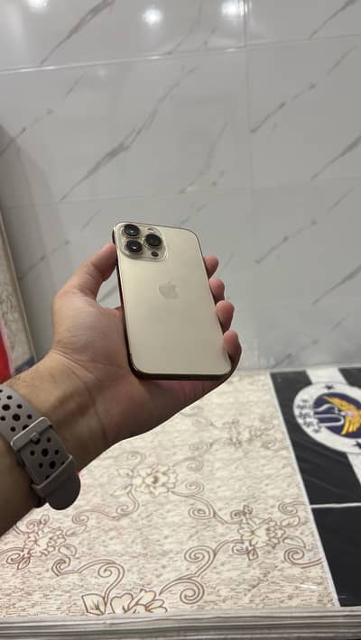 Apple iPhone 13 Pro water prof Non pta
