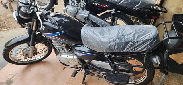 SUZUKI GS-150 2023 MODEL 16K KM USE AVAILABLE AT DISCOUNT RATE