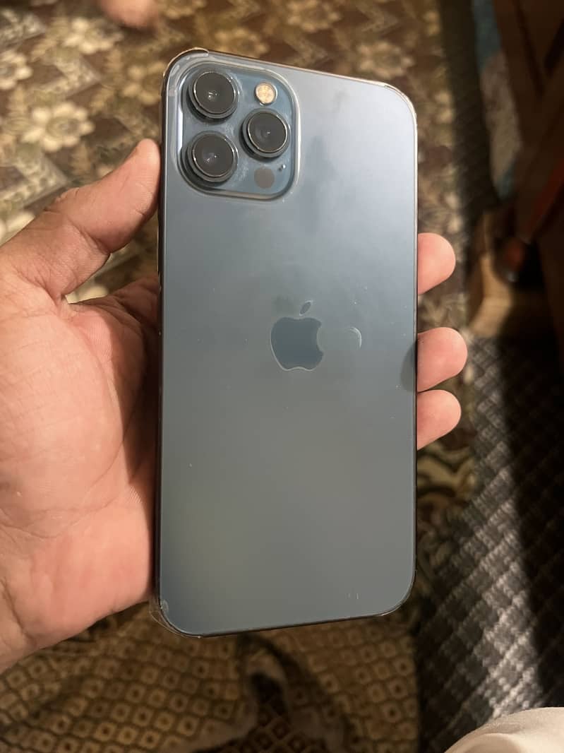 Apple iPhone 12 Pro Max 2