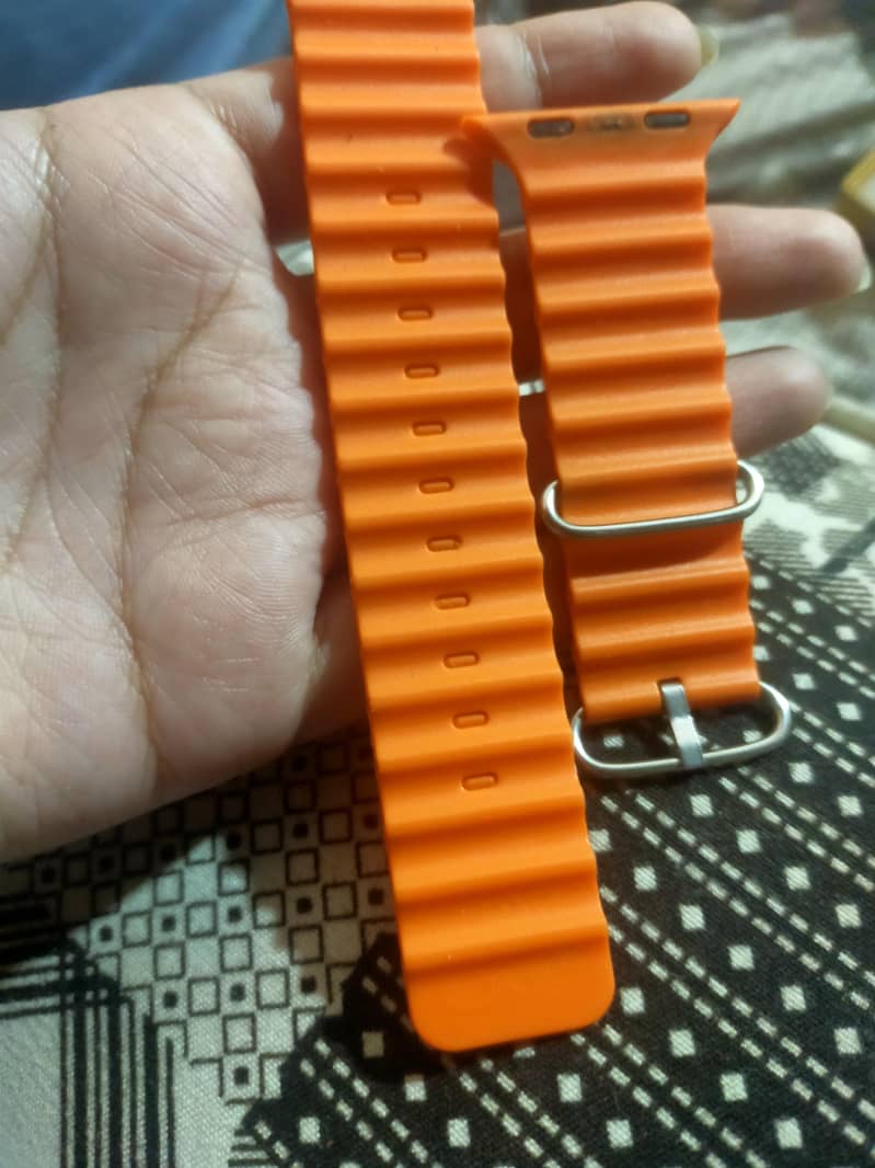 orange strap 1